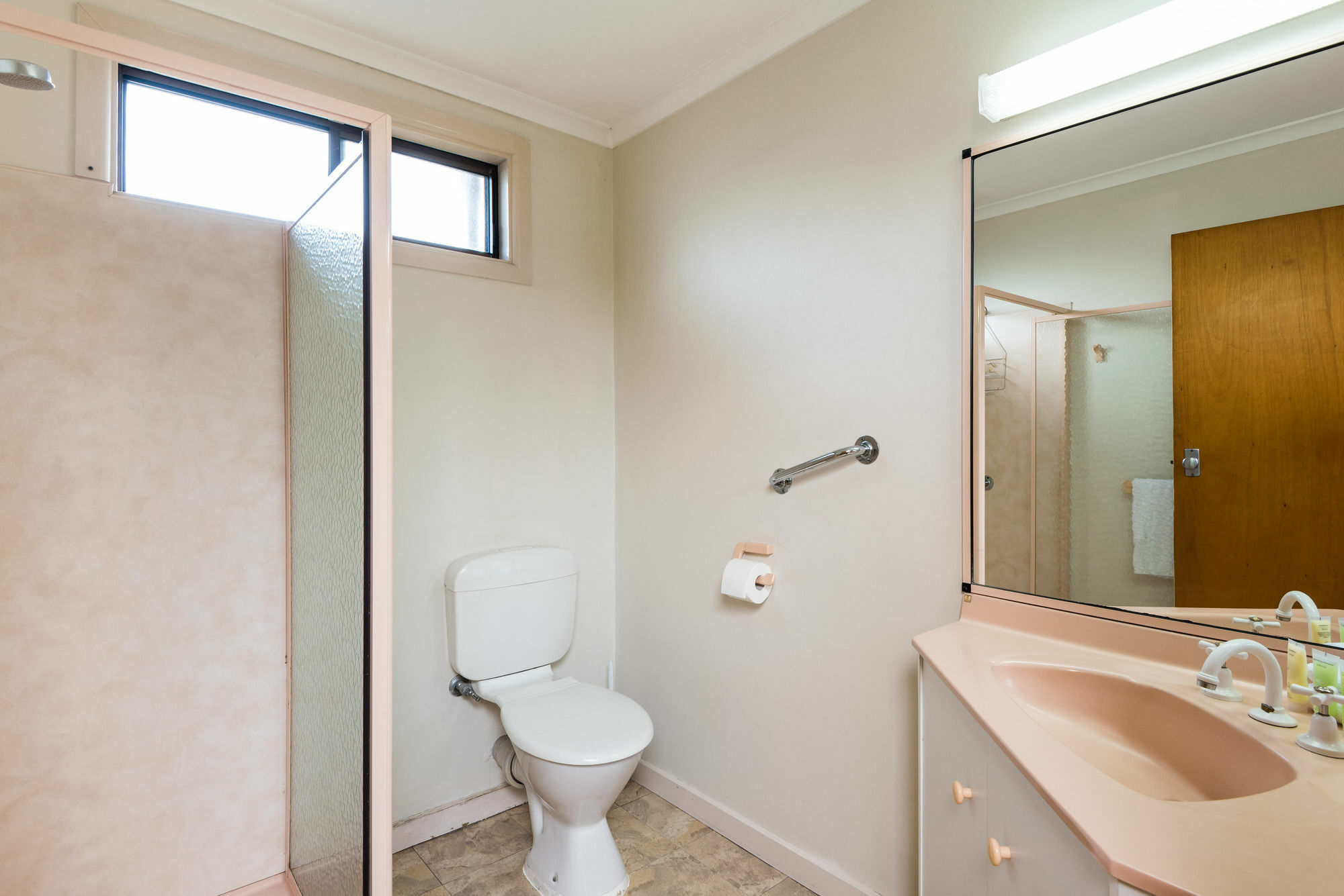 Lakes Jakaranda Holiday Units Lakes Entrance Exterior foto
